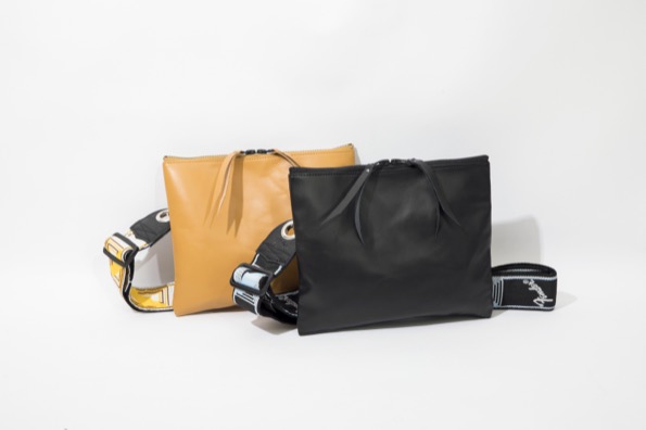 STRAP BAG w/ kit gallery and NOMAD