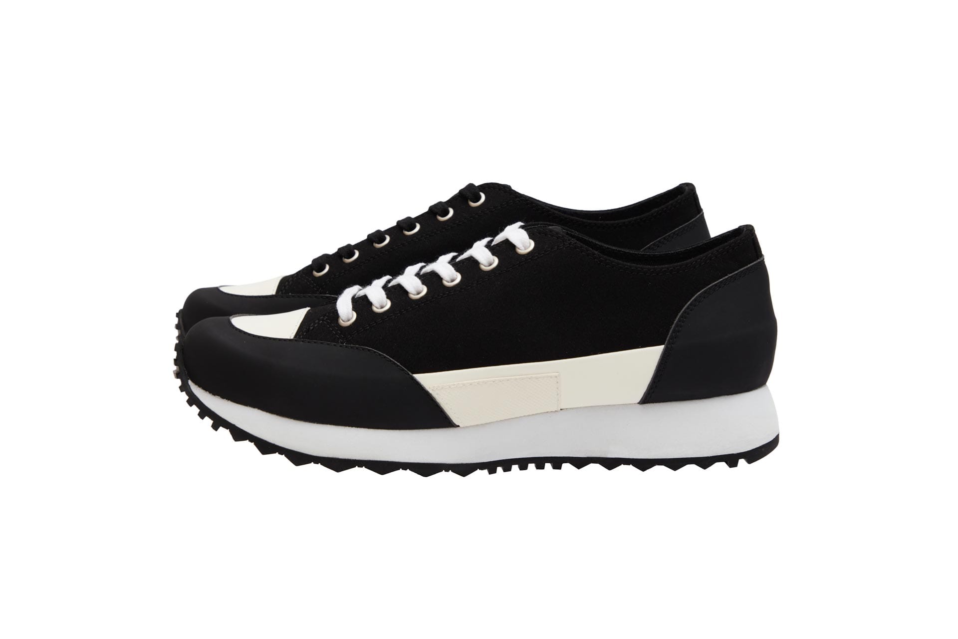 METHOD RUNNER - BLACK SUEDE